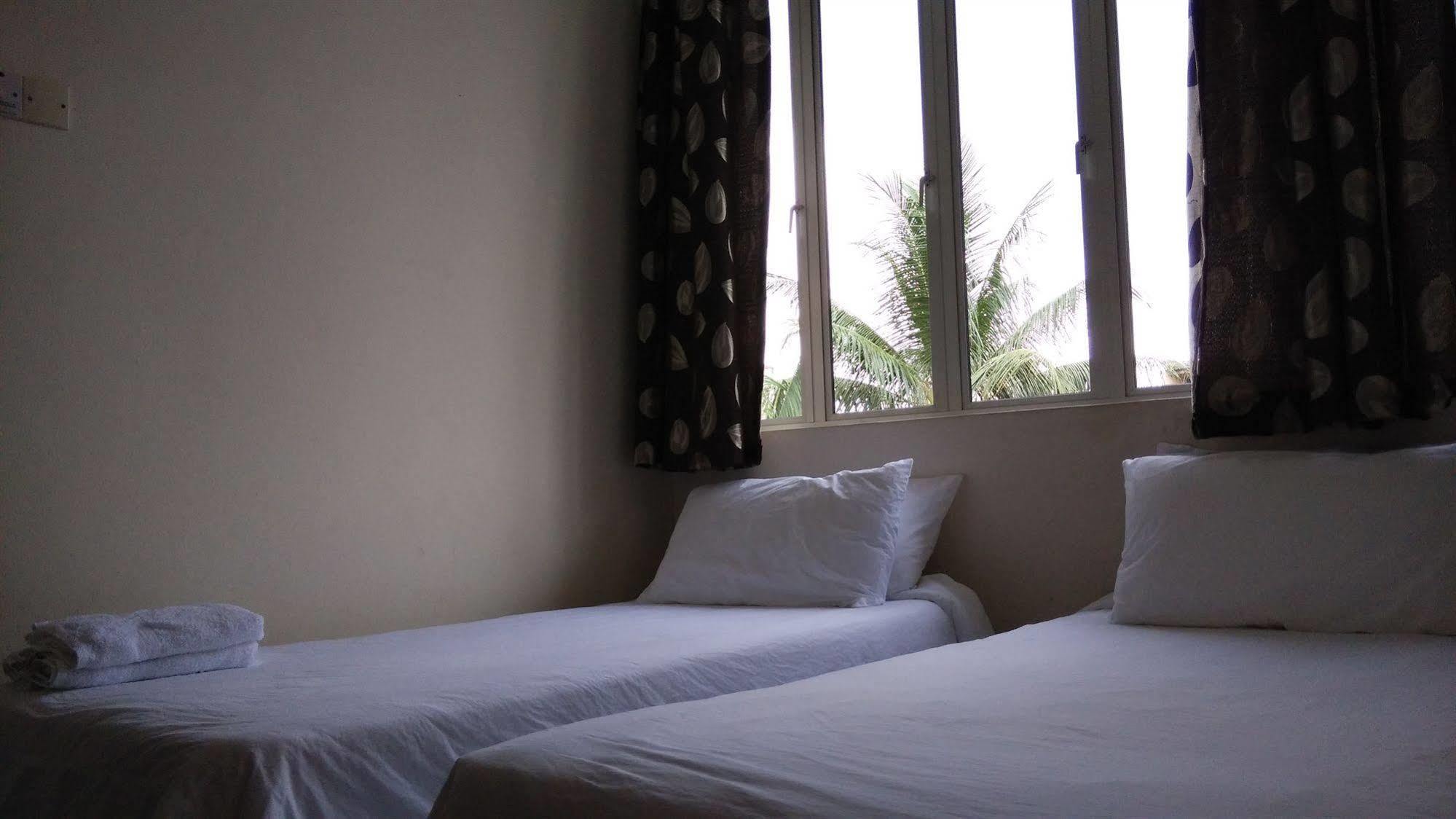 Bercham Vacation House Ипох Экстерьер фото